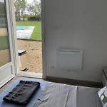 Entiere De 4-6 Personnes Avec Piscine Apartment Le Pizou