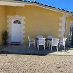 Entiere De 4-6 Personnes Avec Piscine
