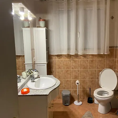 아파트 Entiere De 4-6 Personnes Avec Piscine *