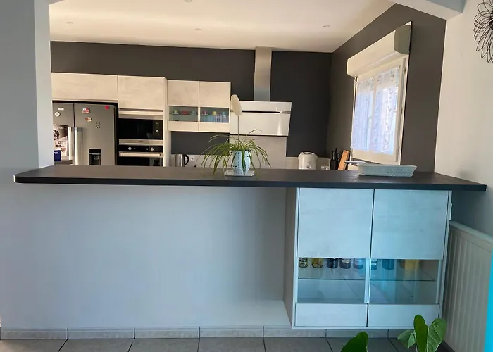 Maison Entière De 4-5 Pers Avec Piscine *