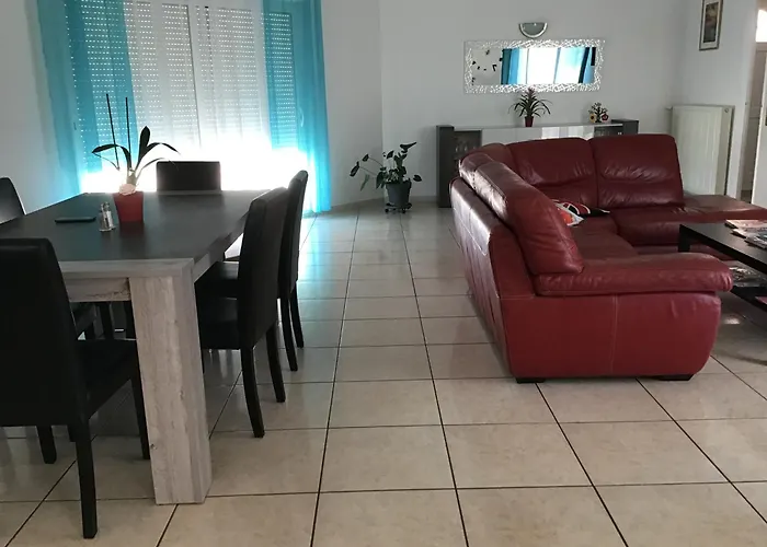 Maison Entière De 4-5 Pers Avec Piscine Appartement Le Pizou